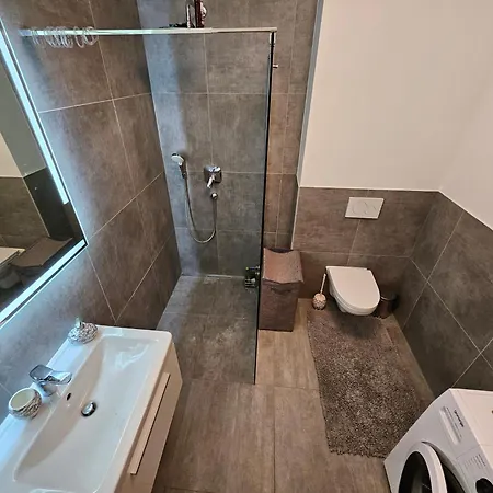 Apartman Kum